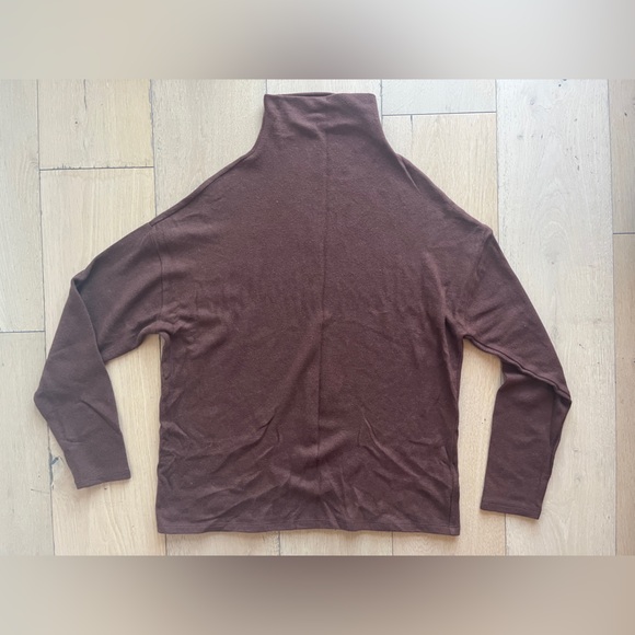 Reformation Chocolate Brown Turtleneck Sweater - Picture 4 of 8